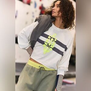 Free People FP Movement Inspire Logo Layer